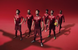 IM电竞-德罗巴迎来十二赛季高光表现，加拿大队球迷沸腾！